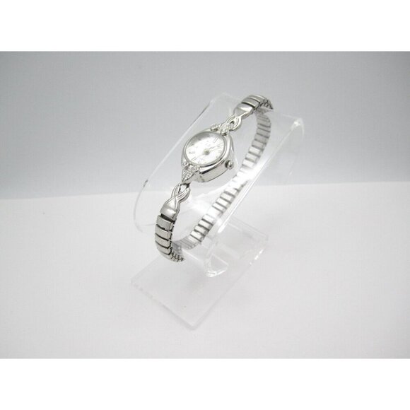 Women Collezier Quartz WR Analog 18mm Round Watch (H607) "New Battery" - Picture 6 of 10